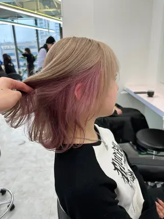 ミディアム カラー 🫧ハイトーン🫧 ベージュ🫧徹哉のヘアスタイル