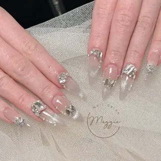 ネイル Maggie Nail🦩のネイルデザイン