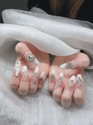 ネイル Lee Nails チップ長さだし専門店のネイルデザイン