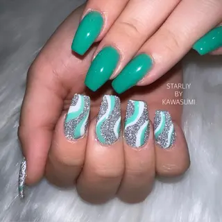 ネイル Starliy所属・~Starliy~ 三重県津市のネイルデザイン