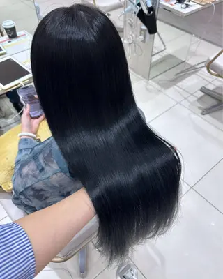 セミロング カラー 透明感カラー / レイヤー/ mamiのヘアスタイル