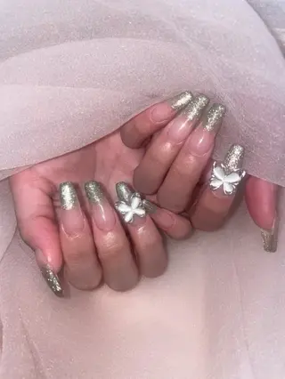 ネイル uni. Haruのネイルデザイン