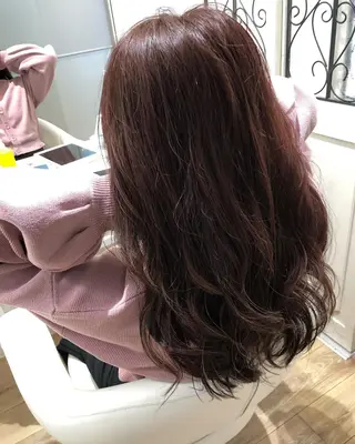 ミディアム カラー ブリーチ無し白髪ぼか し/艶髪/津嘉山のヘアスタイル