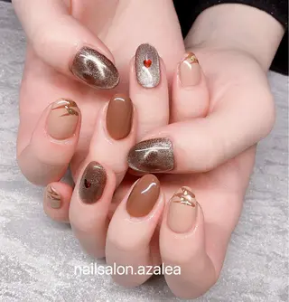 ネイル R inのネイルデザイン