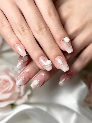 ネイル ルシイ🎀新宿長さ 出しパーツ専門店のネイルデザイン