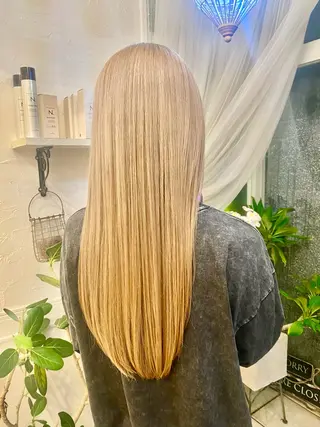 ロング カラー hair room Sherie所属・内田 隆也のヘアスタイル