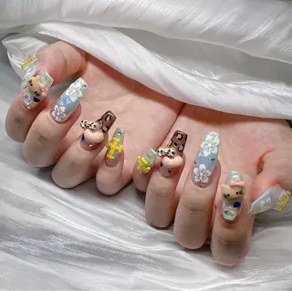 ネイル Lee Nailsのネイルデザイン