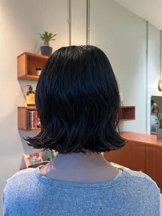 ミディアム パーマ RINA🧤 デザインとボブのヘアスタイル