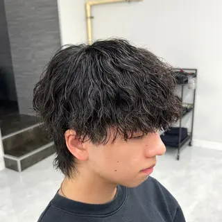 パーマ メンズ ニュアンス/フェザー /ウルフ/伶馬のヘアスタイル