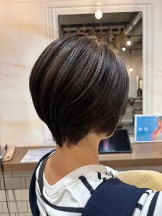 ショート Aono'Ba/LOVERS所属・三嶋 陽友のヘアスタイル