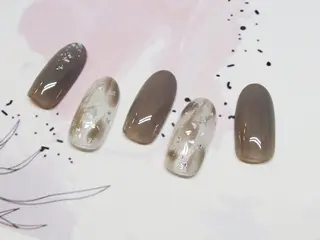 ネイル ティーエヌ 金山駅東口店のネイルデザイン