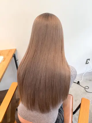 ロング ダメージレスの縮毛 矯正ブリーチMICOのヘアスタイル