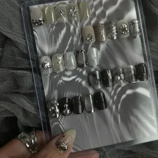 ネイル Ray. ちゅるん系ニュアンスのネイルデザイン