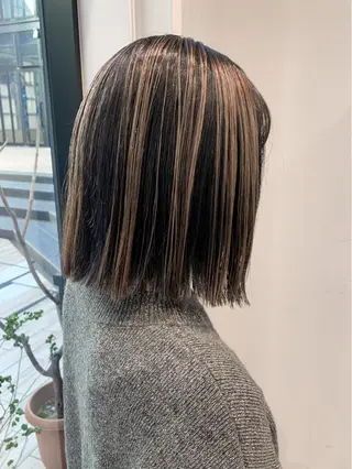 ショート カラー ヘアアレンジ yuka .のヘアスタイル