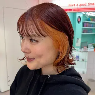 カラー 艶髪ハイトーン× ボブ🥣アイネのヘアスタイル