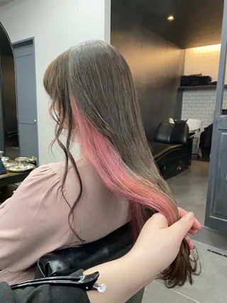 ロング maco 艶感ハイトーン🦋のヘアスタイル