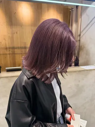 ミディアム カラー ミルクティー× グレージュMOMOのヘアスタイル