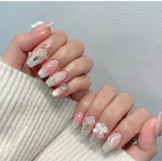 ネイル Lyna 池袋のネイルデザイン