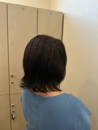 カラー Miki .のヘアスタイル