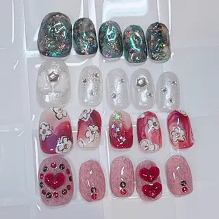ネイル RIEKO🍒 ワンホン♡推しネイルのネイルデザイン