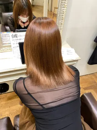 セミロング 【nui 茨木】 原田美紅のヘアスタイル