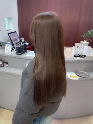 ロング alu所属・alu yuinaのヘアスタイル