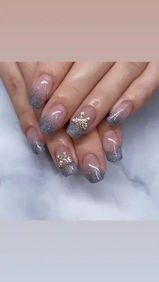 ネイル Rieko EMINAL恵比寿のネイルデザイン