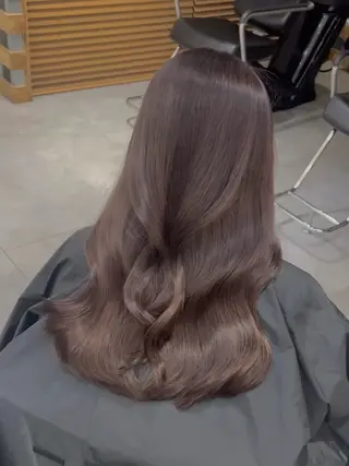 セミロング カラー パーマ ブリーチなし/ ベージュ/akiraのヘアスタイル