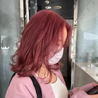 ミディアム カラー ヘアアレンジ TIDEHAIR SHIHOのヘアスタイル