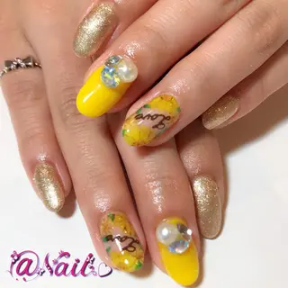 ネイル 小尾 栞のネイルデザイン