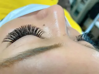 ロング カラー パーマ ヘアアレンジ メンズ キッズ ネイル マツエク・マツパ 地域 No. 1店 nail&eyelash Liliana所属・ベテランのお店です 🍓.Lilianaのマツエク・マツパデザイン