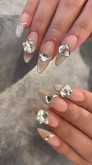 ネイル Mignon所属・Mignon 、のネイルデザイン