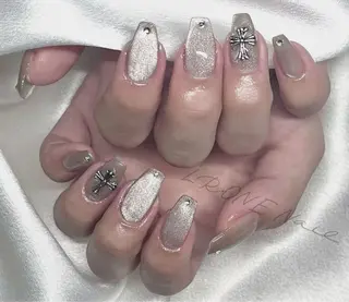 ネイル LR.ONE ヨウのネイルデザイン