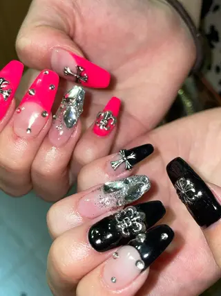 ネイル 【 ﾈｲﾘｽﾄ&ｱｲ ﾘｽﾄ】キヨカのネイルデザイン