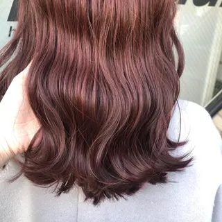 ミディアム カラー パーマ ヘアアレンジ 八巻 晴香のヘアスタイル