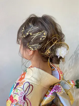 ヘアアレンジ hair  bh.maara所属・bh.maara デザイン／ハイトーンのヘアスタイル