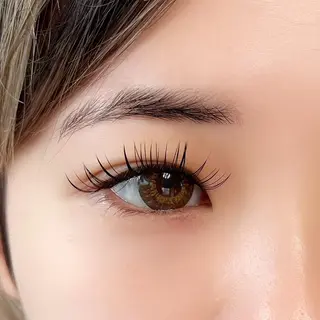 マツエク・マツパ YELLIO所属・YELLIO (エーリオ)のマツエク・マツパデザイン