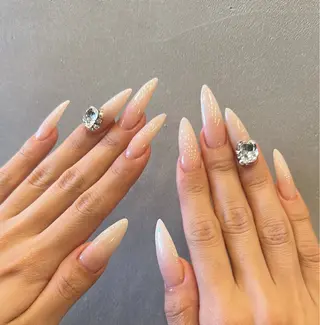 ネイル She nail studio 原宿店所属・🧸原宿の美フォルム ネイリスト🧸いいだのネイルデザイン