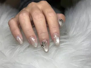 ネイル Han Evelynのネイルデザイン