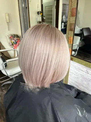 ショート カラー 渡辺 健太のヘアスタイル