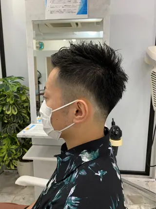 ショート メンズ ハイライト&曲がる 縮毛矯正特化 玉置のヘアスタイル