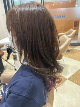 セミロング カラー 失敗しないパーマ 赤塚雄輝のヘアスタイル
