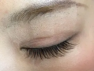 マツエク・マツパ 水 田のマツエク・マツパデザイン