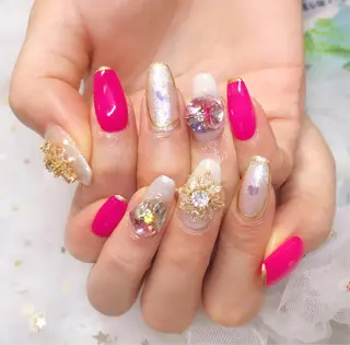 カラー ネイル Q Free nailsのネイルデザイン