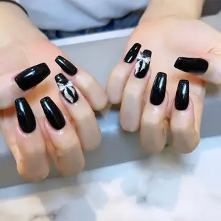 ネイル MAMIネイリスト UNELMA所属のネイルデザイン