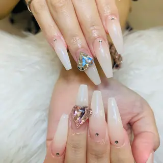 ネイル ANH NAIL ゴテゴテ専門店💎のネイルデザイン