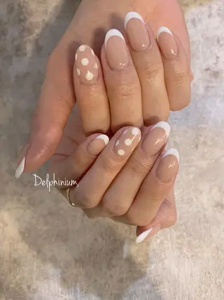 ネイル 岡本 友恵のネイルデザイン