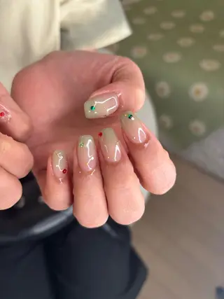 ネイル moi nail ˙⋆.˚のネイルデザイン