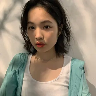 ミディアム パーマ アンニュイヘア🪽 ayumiのヘアスタイル