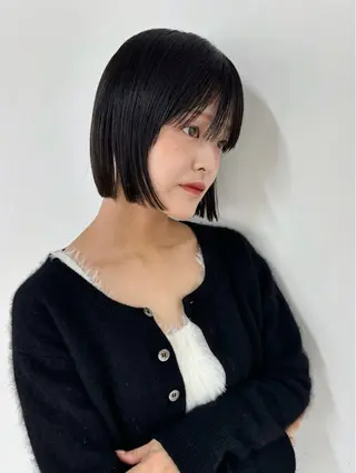 ショート 林　蓮／レイヤー /透明感カラーのヘアスタイル